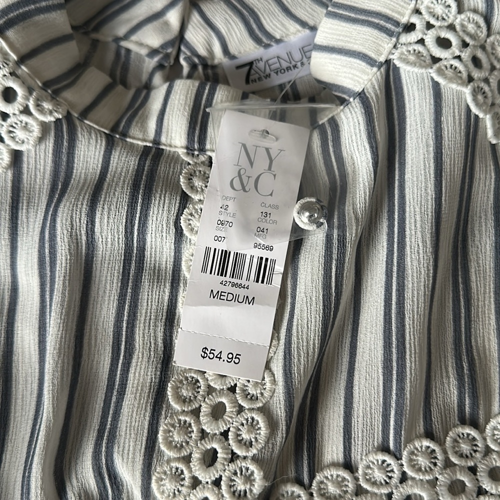 New York & Company Striped Ruffle Sleeve Top Size M NWT - Picture 8 of 8